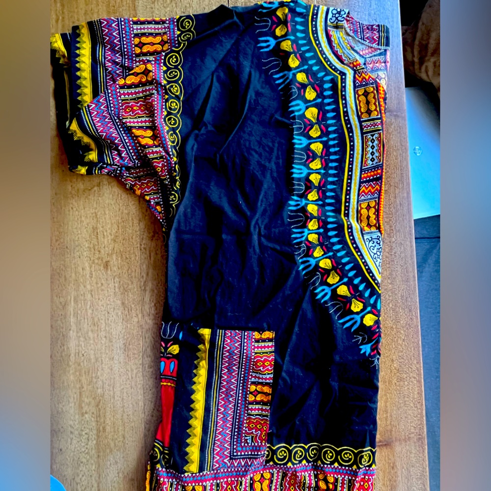 Men’s XL shirt